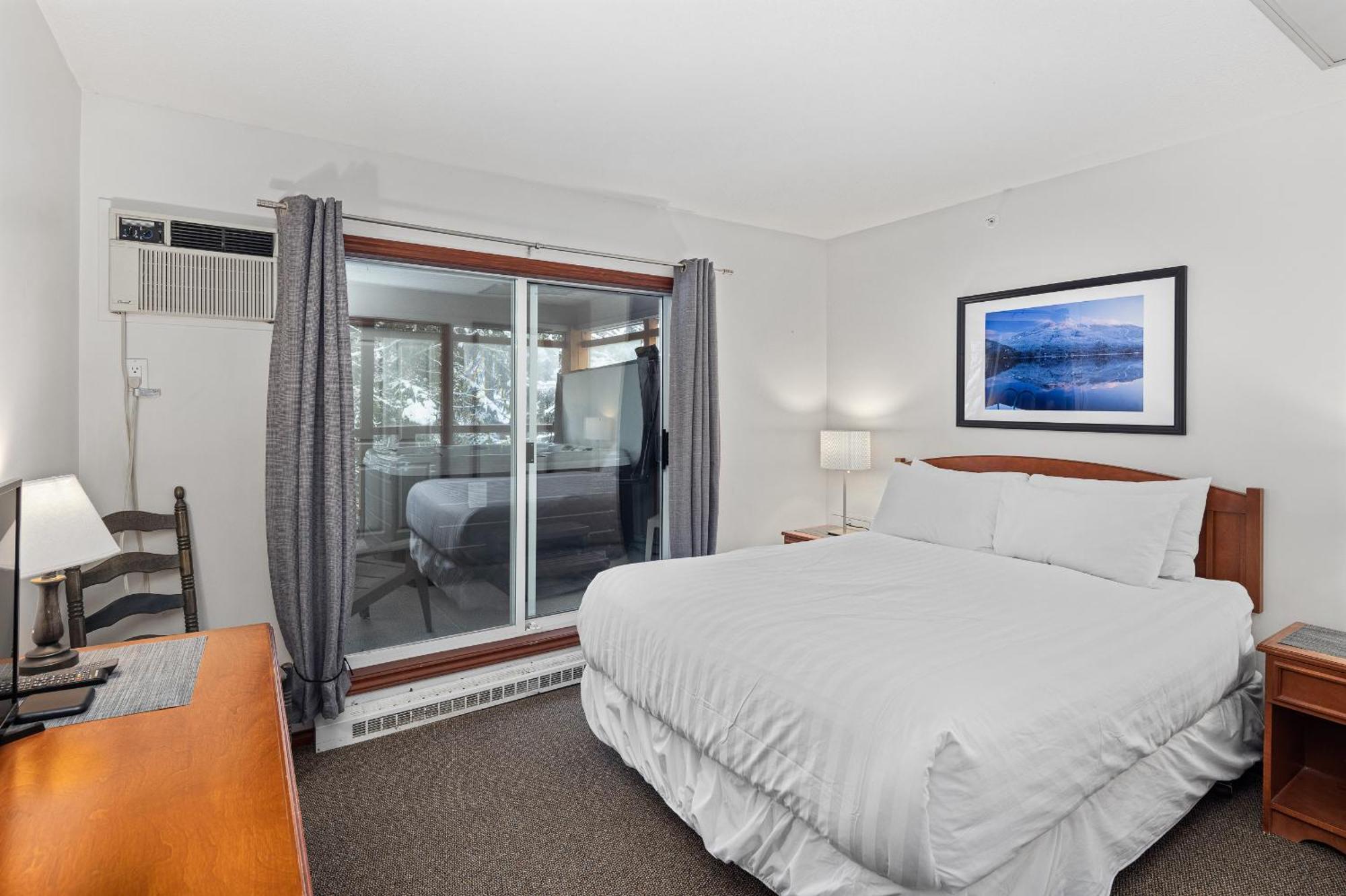 Glaciers Reach By Allseason Vacation Rentals Whistler Bagian luar foto